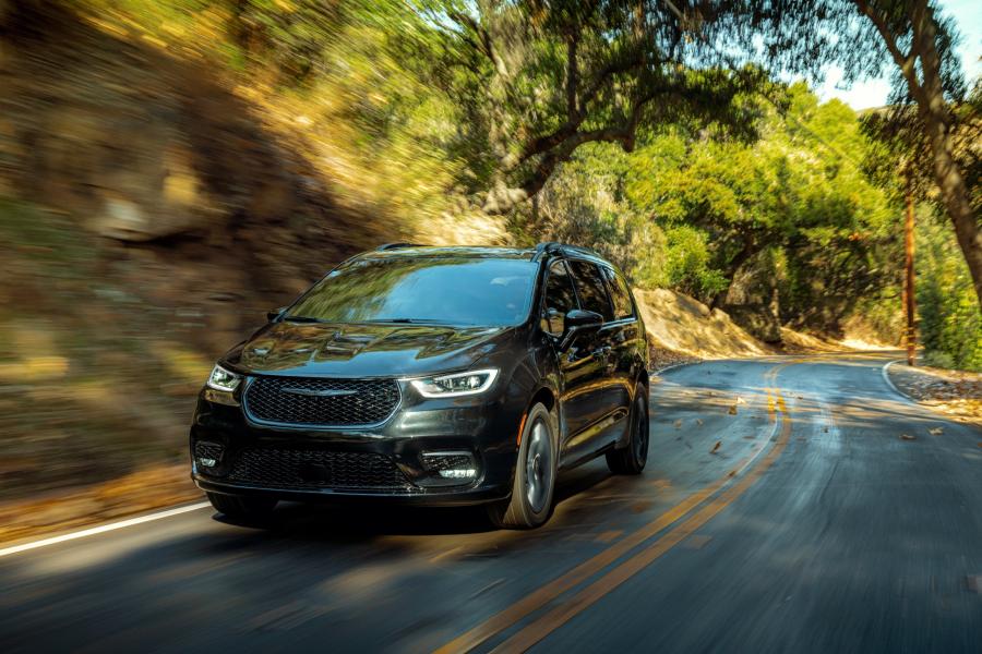  Chrysler Pacifica Limited S Appearance Package AWD (RU) 2020 года  (фото 40 из 70)